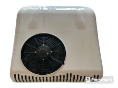 TİTANİUM KARAVAN PARK SEYİR KLİMASI 12V 8000 BTUU