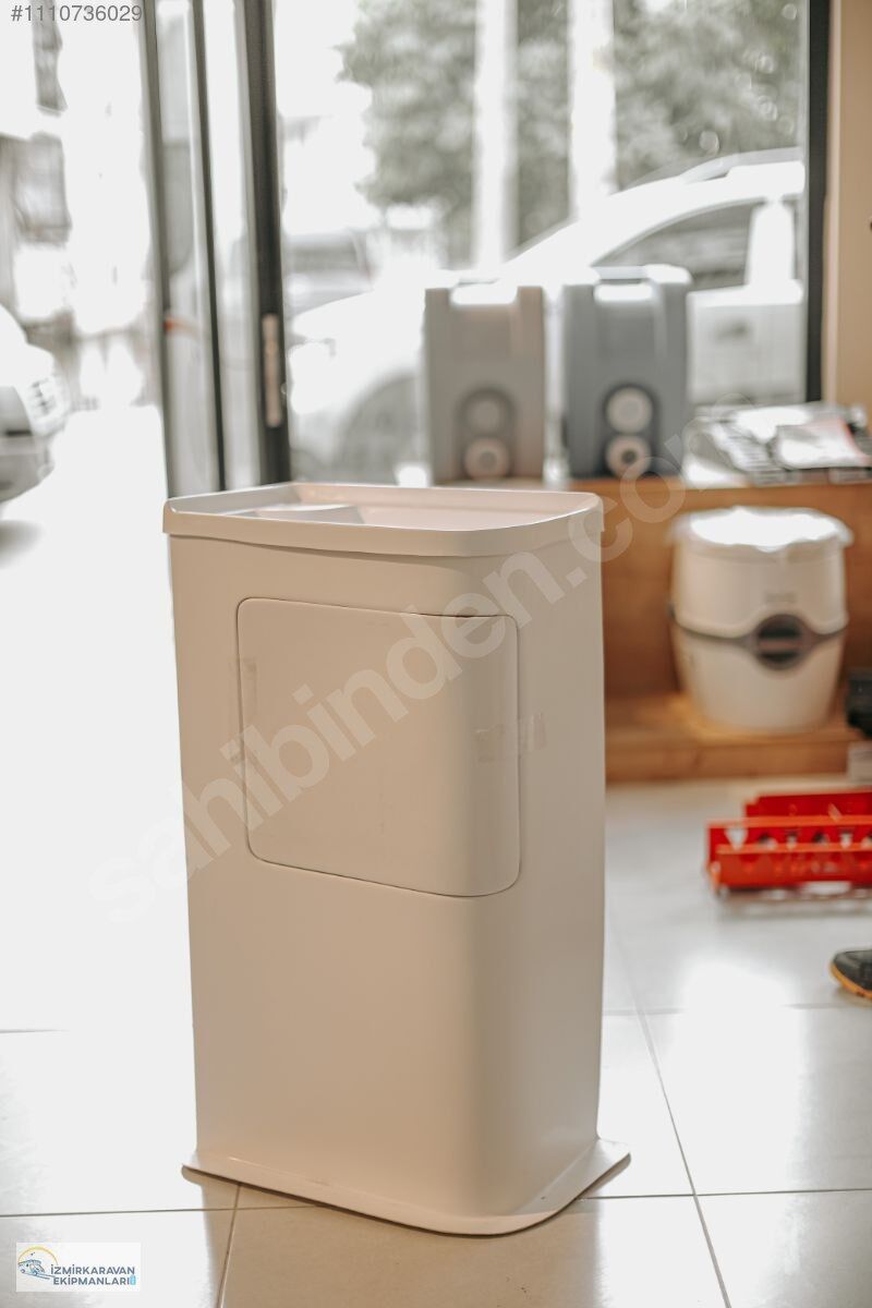 karavan  lavabosu  dolaplı